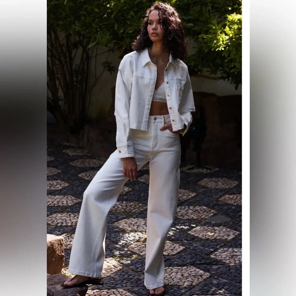 NWT $348 Kobi Halperin Teagan Denim White Jacket Size S Cropped Brooch - Picture 3 of 13